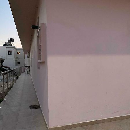 Gardenia Rooms Heraklion  Екстер'єр фото